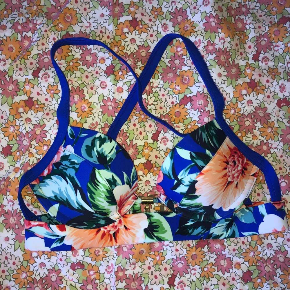 ABERCROMBIE SWIM TOP